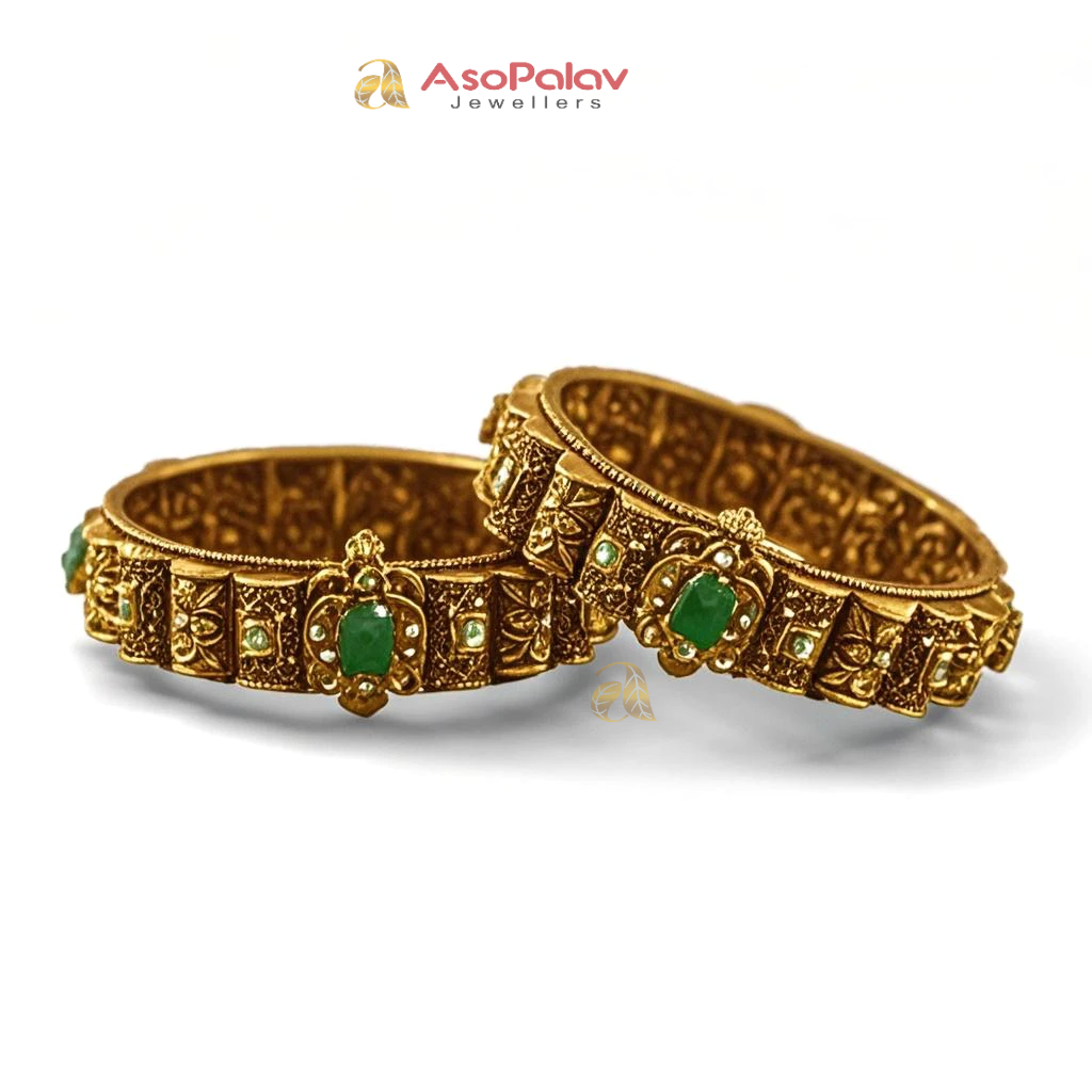 22K Antique Emerald Diamond Gold Bangles for Bridal Wear